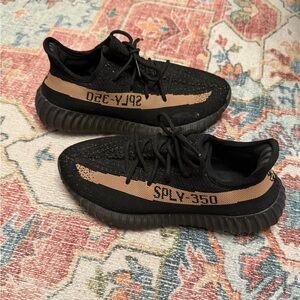 Black and Tan SPLY-350 Sneakers